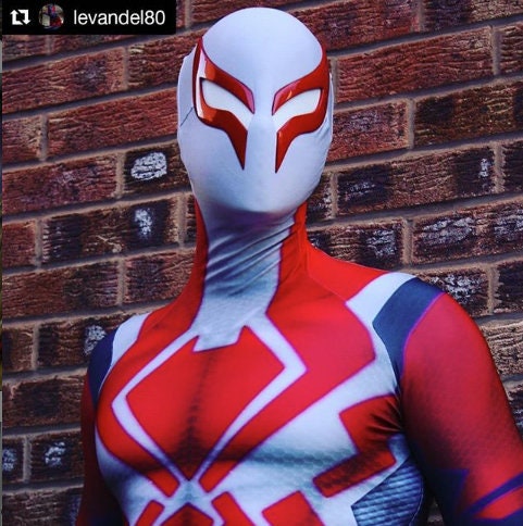 New spiderman 2099 faceshell and lenses