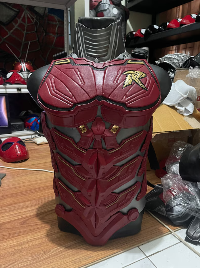 chest and torso cosplay / custom / body armor / red hood /robin /knightwing