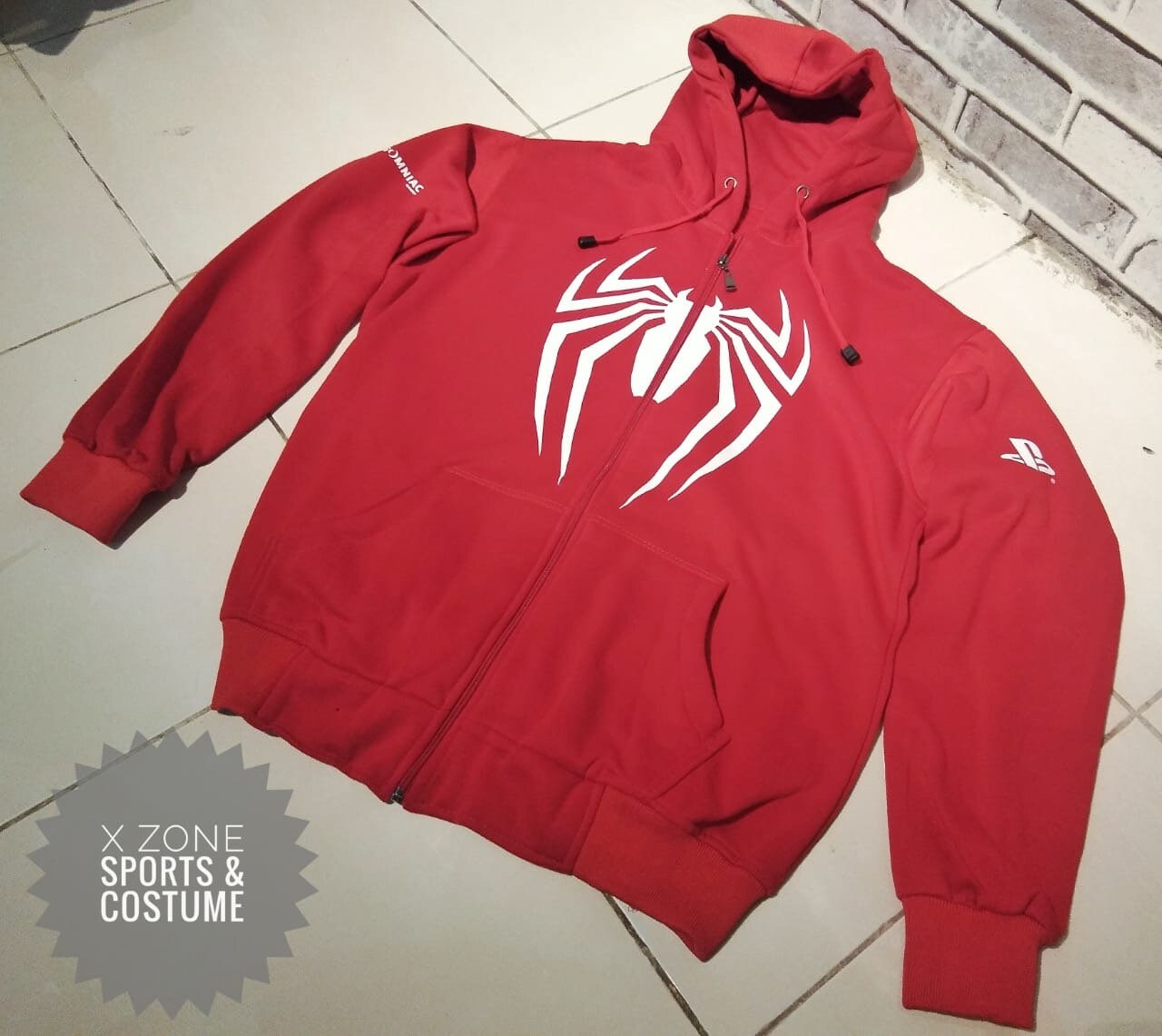 Hoodie with zipper spiderman game ps4