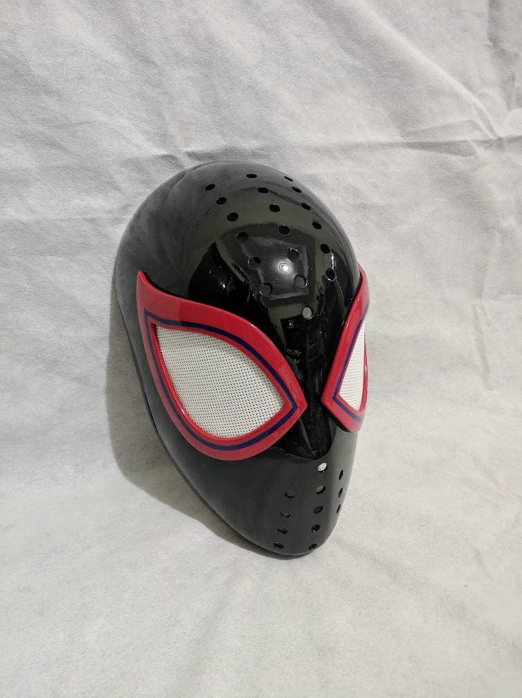 Miles Morales into spider verse Shell and lenses