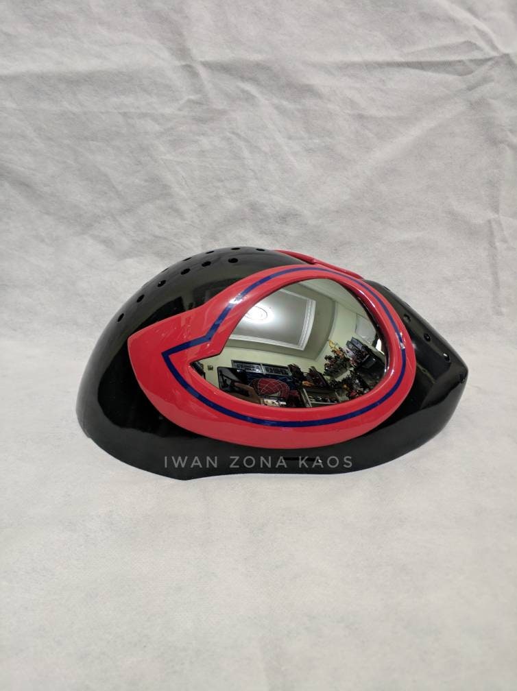 Miles Morales big lenses with lines blue