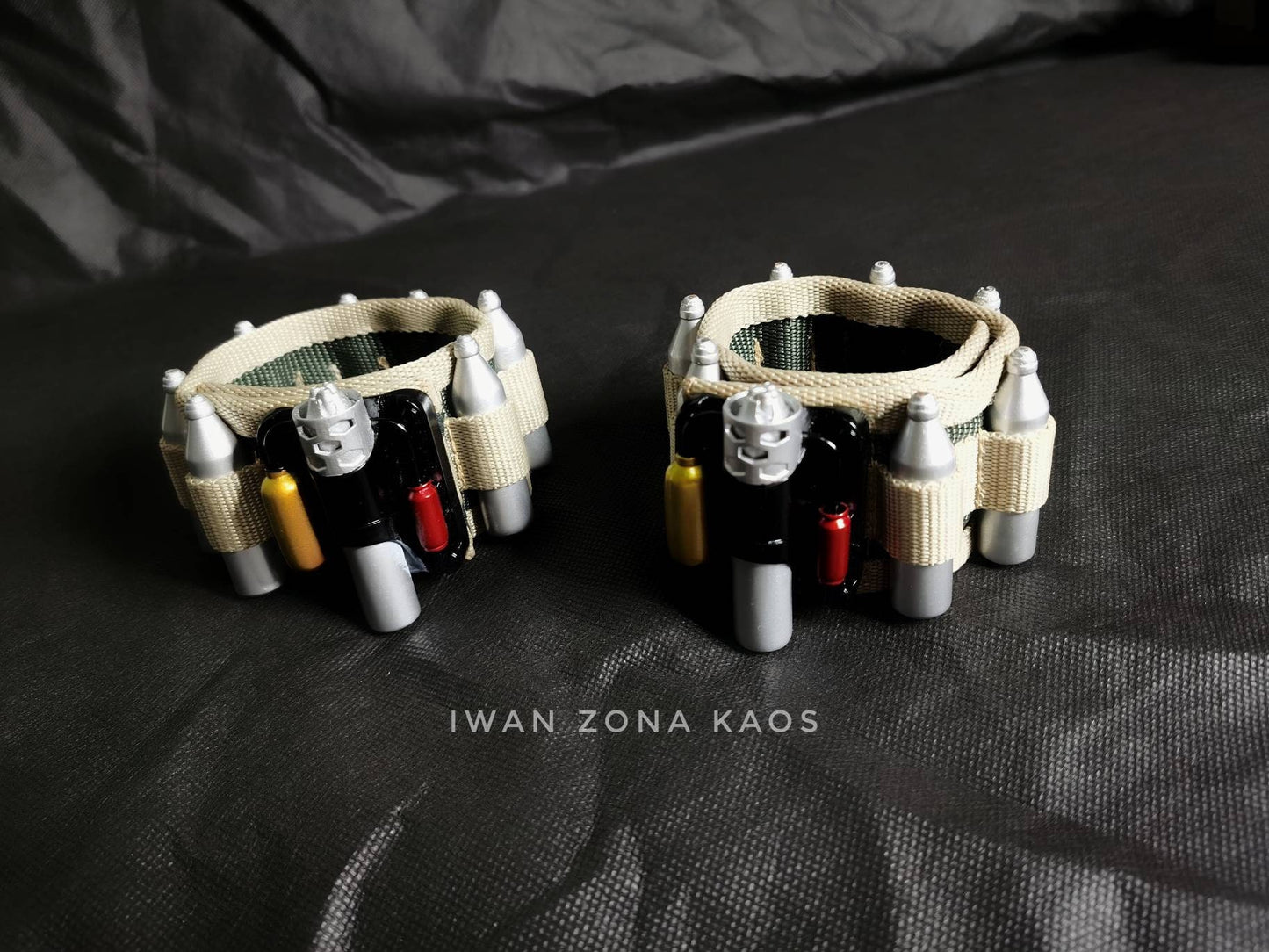 Scarlet spider / Spiderman ps4 / belt / webshooter / Web shooter