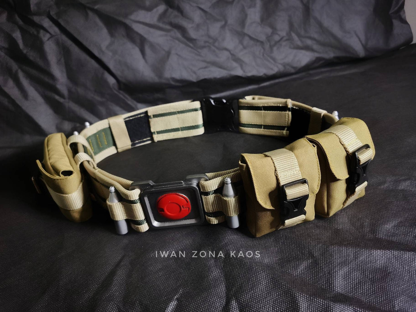 Scarlet spider / Spiderman ps4 / belt / webshooter / Web shooter