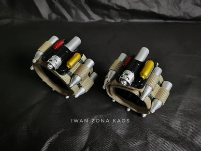 Scarlet spider / Spiderman ps4 / belt / webshooter / Web shooter