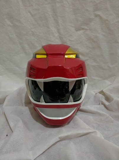 Red ranger gaoranger / wild force helmet