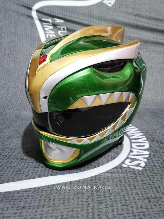 Green ranger bat in the sun helmet
