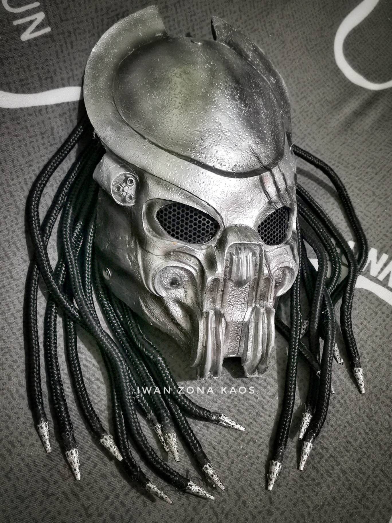 Predator celtic mask helmet