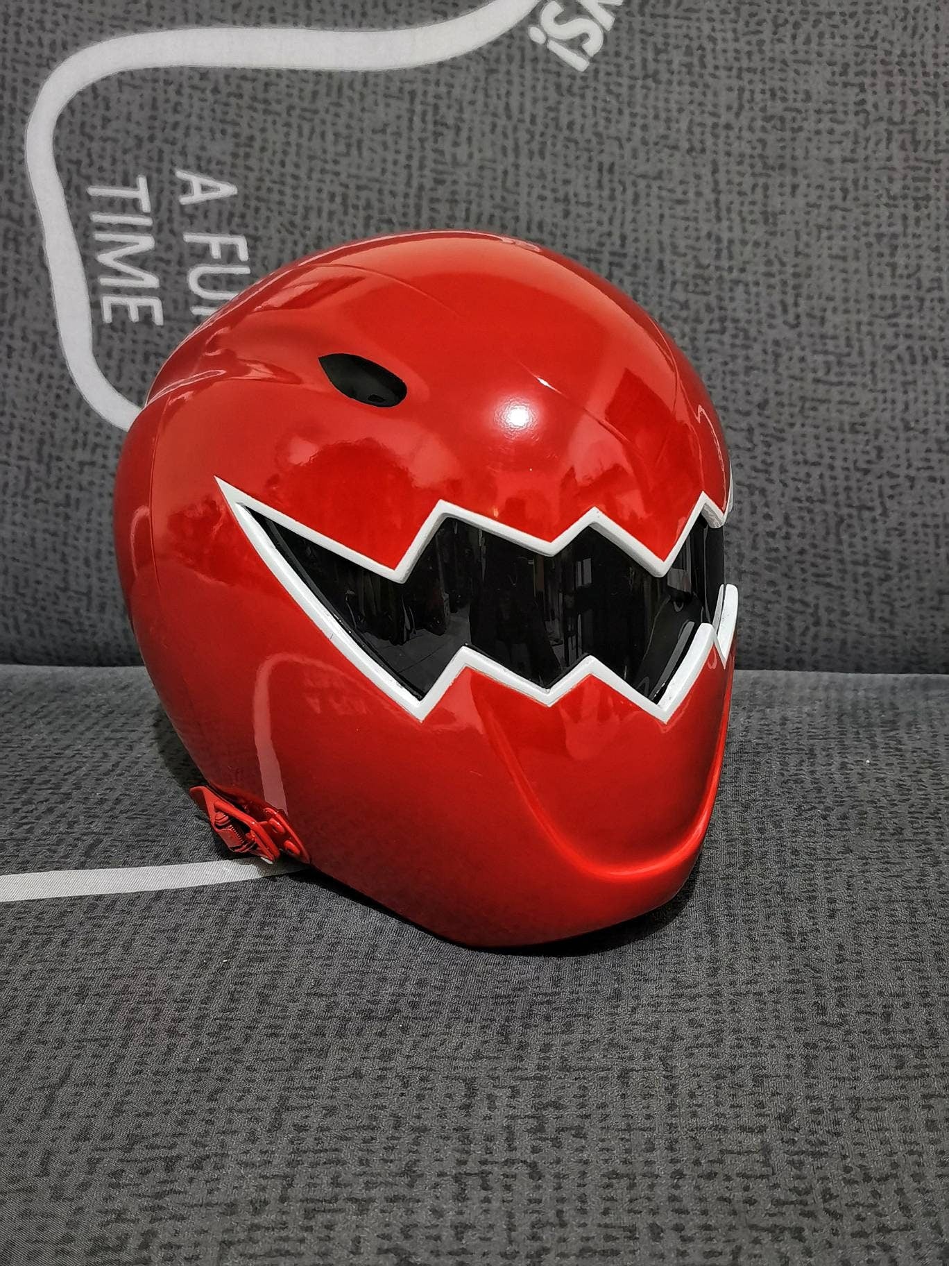 Power rangers Dino thunder red helmet
