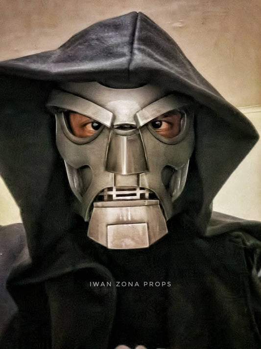 Dr doom mask / helmet villain