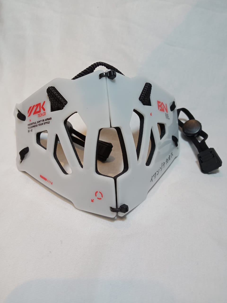 IZK BN 42 mask cover protector W01