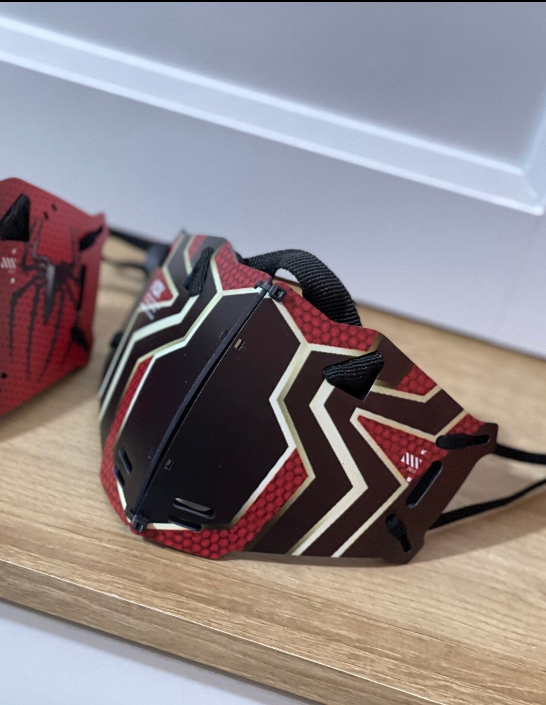 IZK BN 42 cover protector spiderman