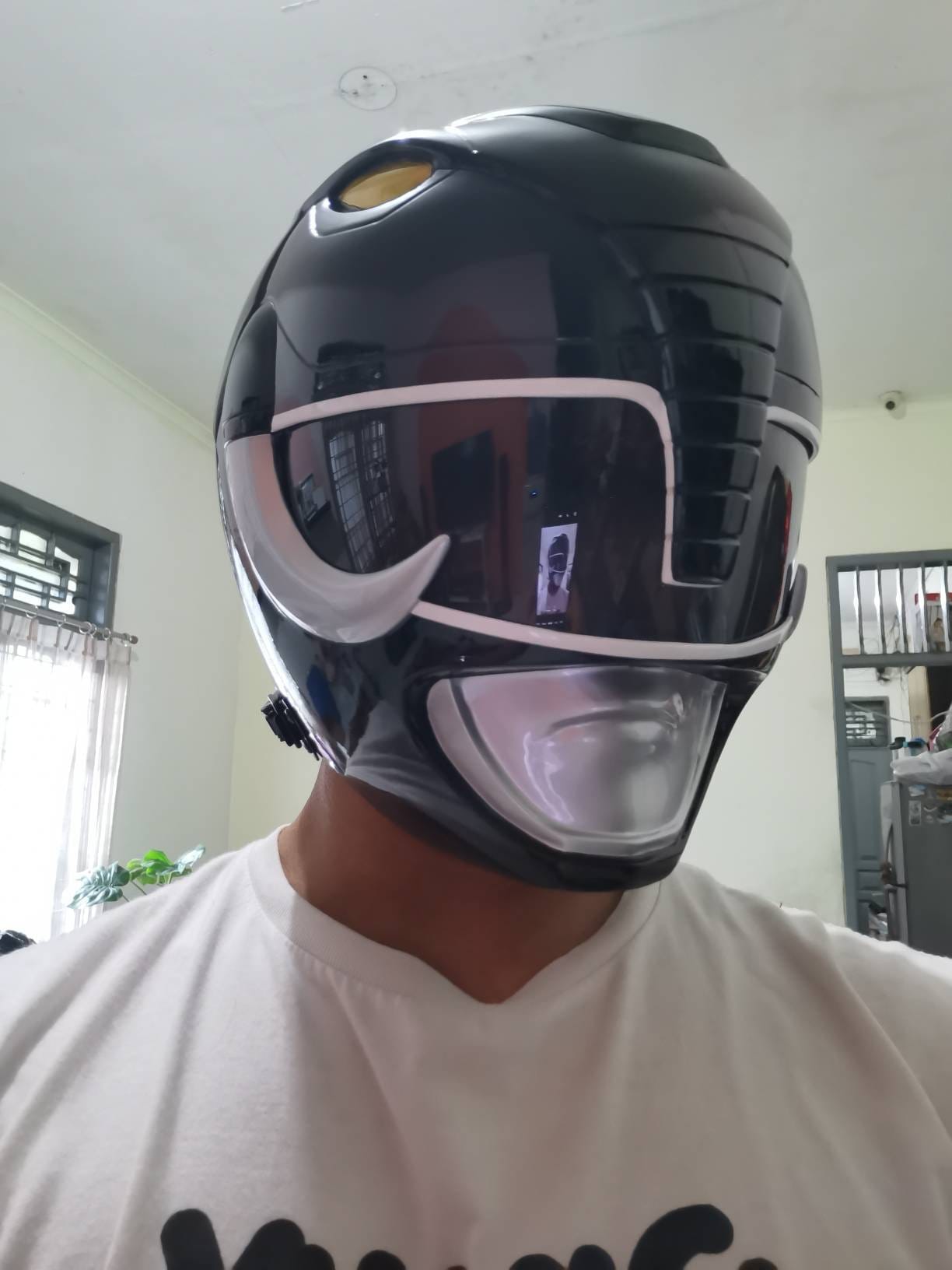 black ranger MMPR / mastodon sentries helmet