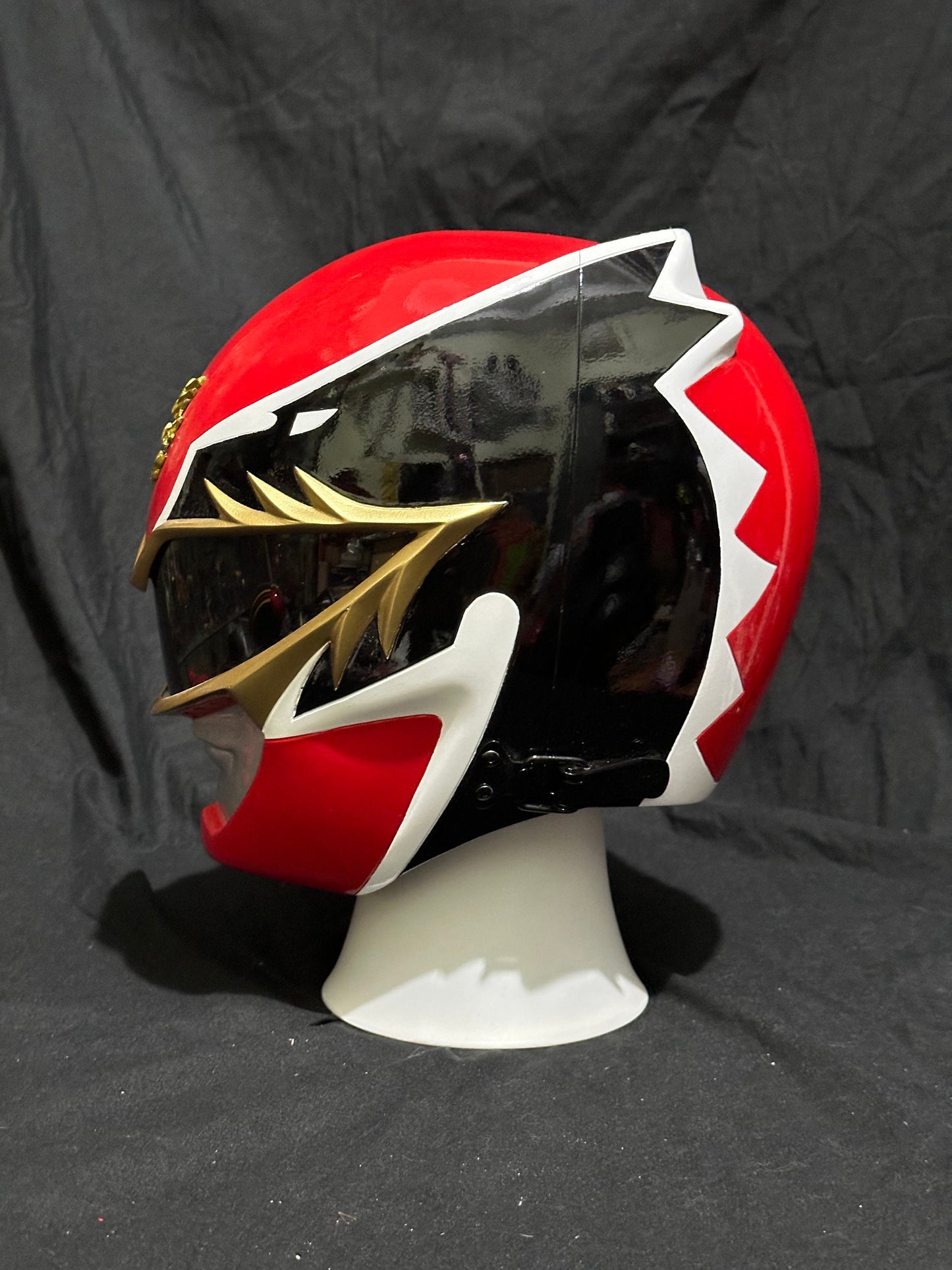 Power Rangers red Megaforce helmet / red Tensou Sentai Goseiger helmet